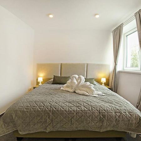 Home Apartments Liptov Liptovský Mikuláš Eksteriør bilde